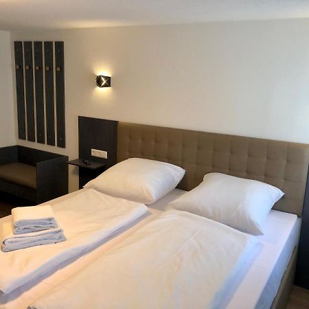 City Apartments, Outlet 100 Meter Metzingen  Extérieur photo